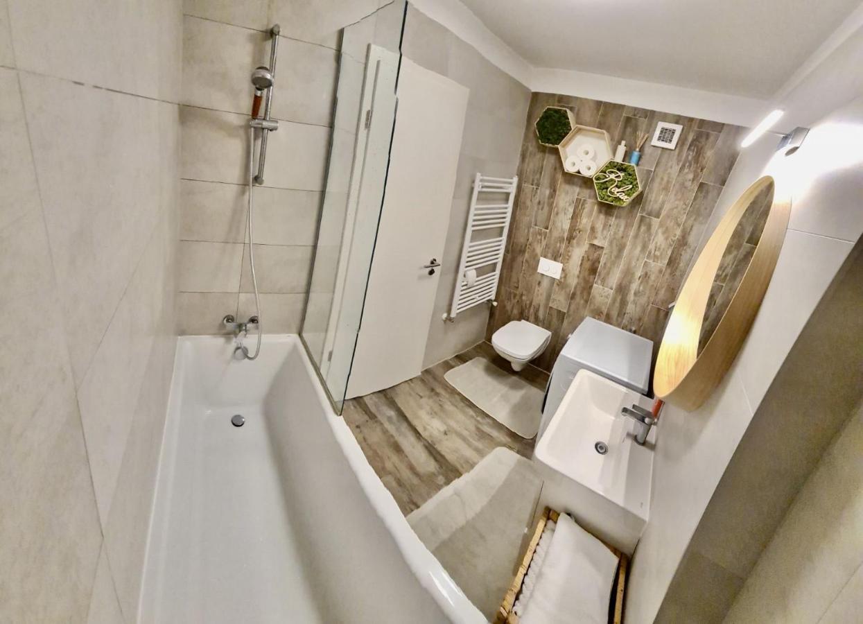 Apartament Coresimall Daire Braşov Dış mekan fotoğraf